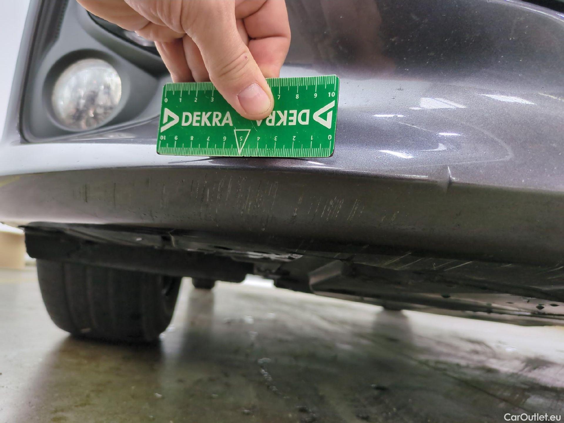  Toyota  Yaris TOYOTA  Hybride / 2019 / 5P / Berline Hybride 116h France Business #3