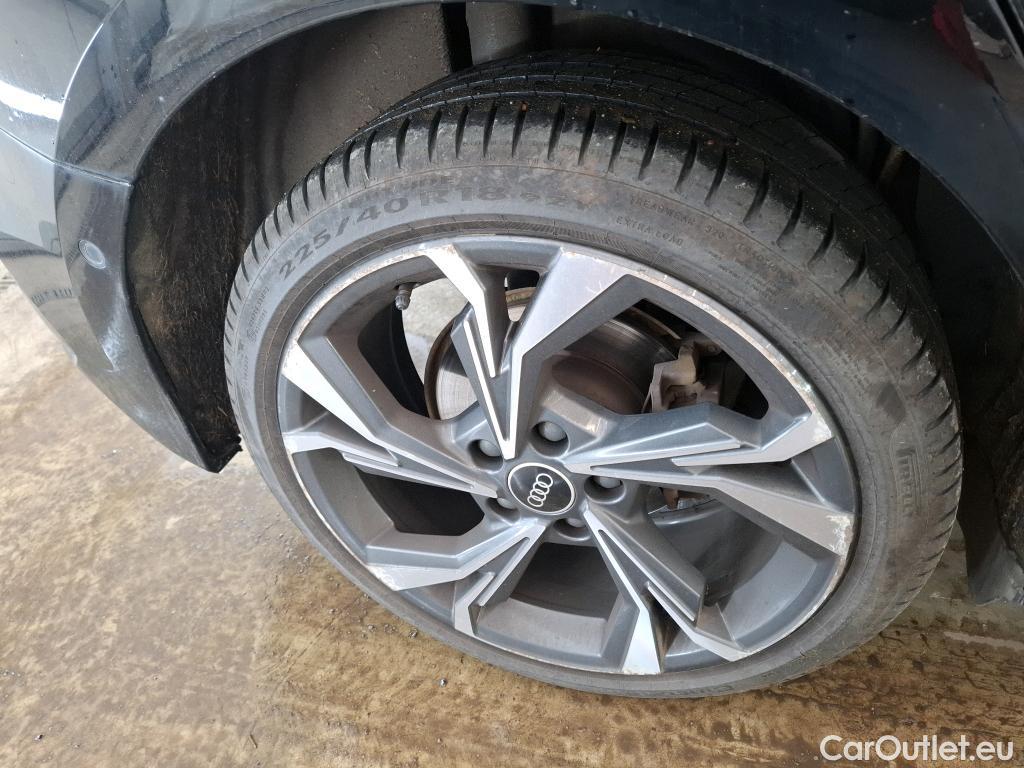  Audi  A3 AUDI  Sportback / 2020 / 5P / Berline 35 TFSI 150 MHEV S Tronic S Line #7