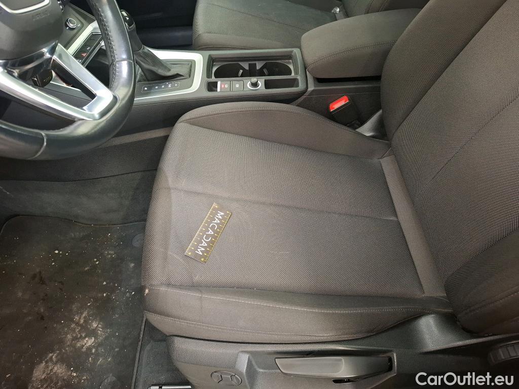  Audi  Q3 AUDI  / 2018 / 5P / SUV 2.0 35 TDI 150 S TRONIC BUSINESS LINE #6