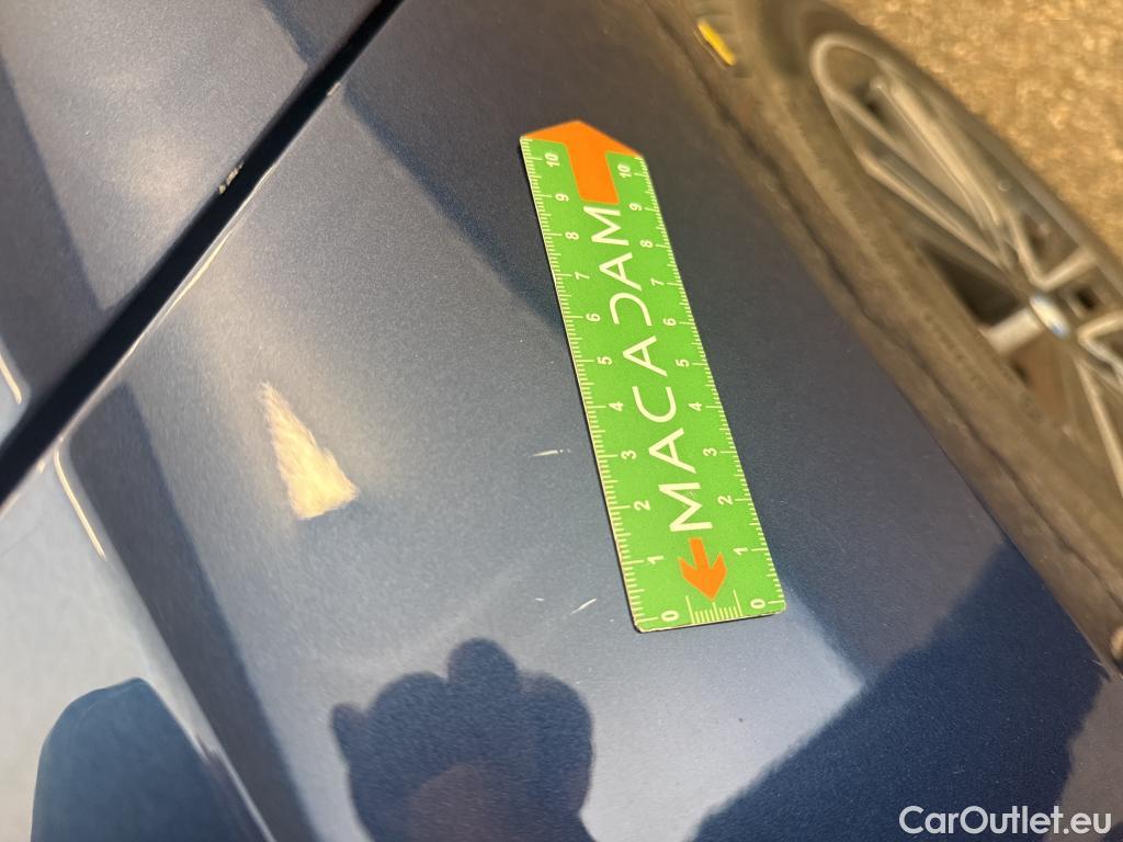  Bmw  Serie 1 Série 1 Berline 116 i Lounge 1.5 110CV BVA7 E6d #3