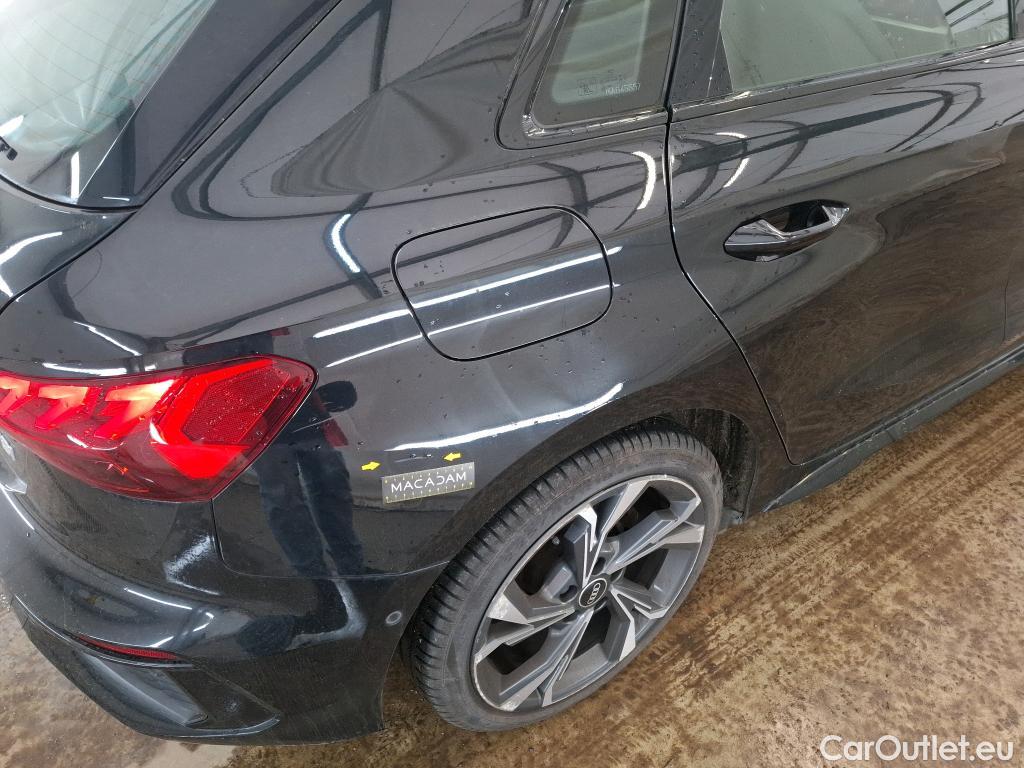  Audi  A3 AUDI  Sportback / 2020 / 5P / Berline 35 TFSI 150 MHEV S Tronic S Line #1