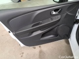  Renault  Clio RENAULT  / 2016 / 5P / BERLINA VAN ENERGY 1.5 DCI 75 #68