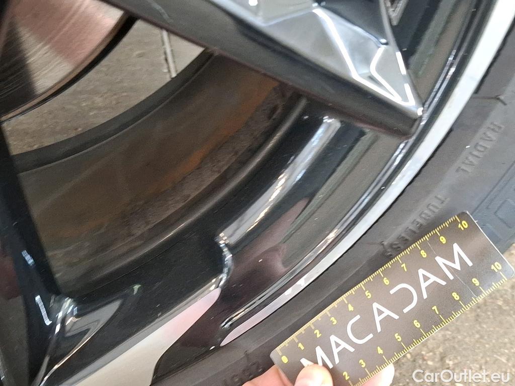  DS  DS7 DS DS 7 Crossback / 2017 / 5P / SUV E-TENSE 4x4 300 PERFORMANCE Line #69