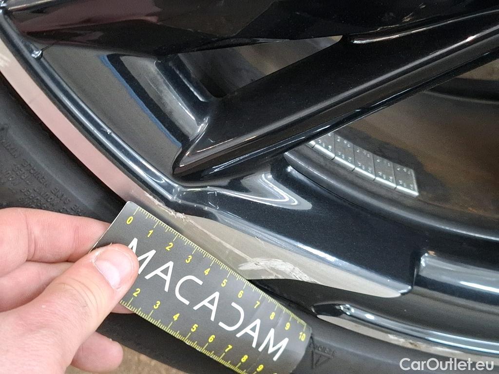  DS  DS7 DS DS 7 Crossback / 2017 / 5P / SUV E-TENSE 4x4 300 PERFORMANCE Line #70