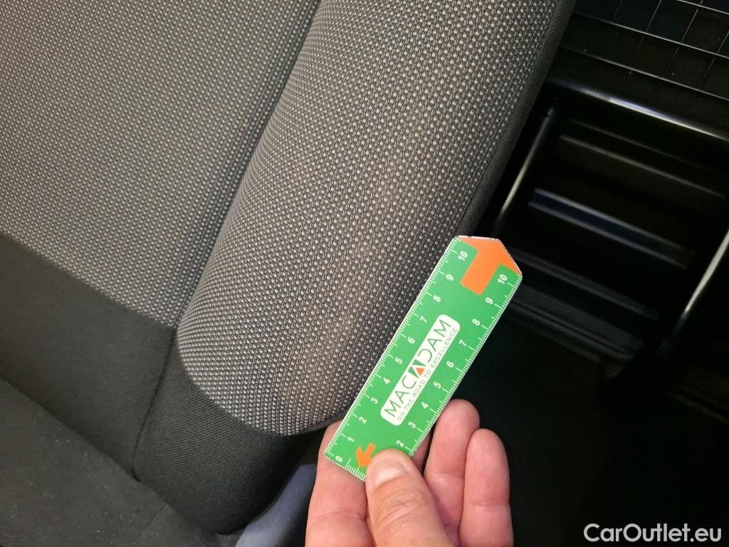  Citroen  C3  Société Feel Nav 1.2 PureTech 80CV BVM5 E6 #8