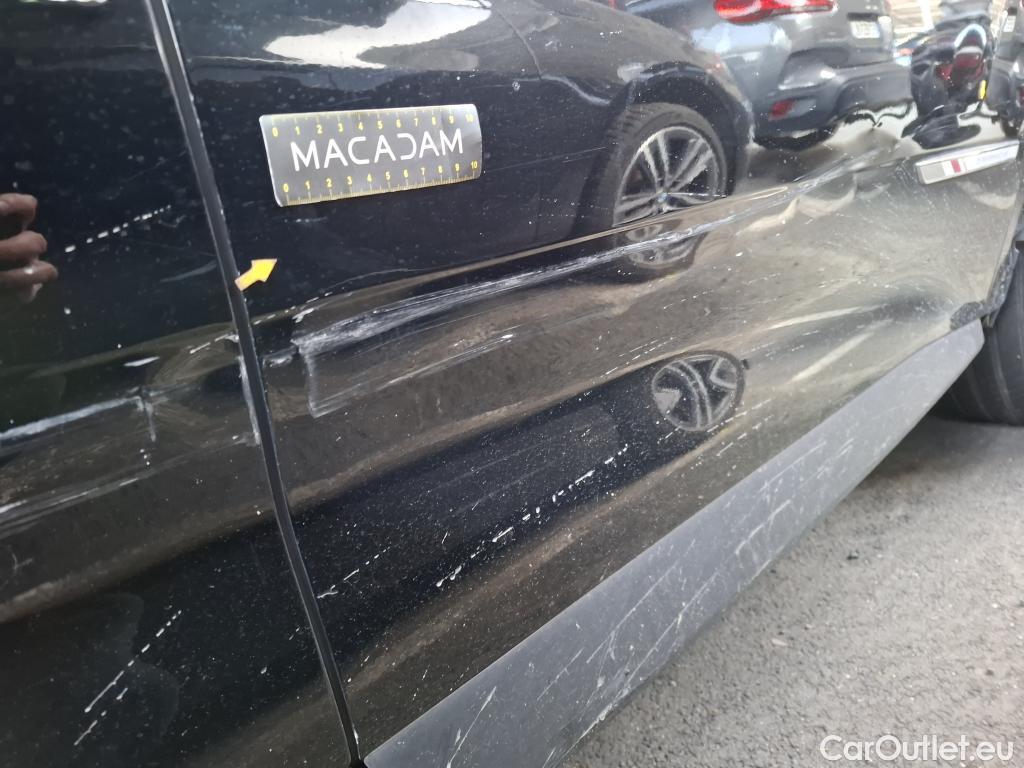  DS  DS7 DS DS 7 Crossback / 2017 / 5P / SUV E-TENSE 4x4 300 PERFORMANCE Line #7