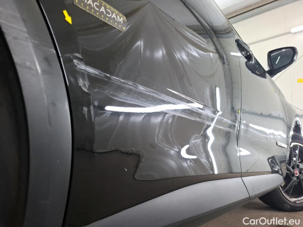  DS  DS7 DS DS 7 Crossback / 2017 / 5P / SUV E-TENSE 4x4 300 PERFORMANCE Line #13