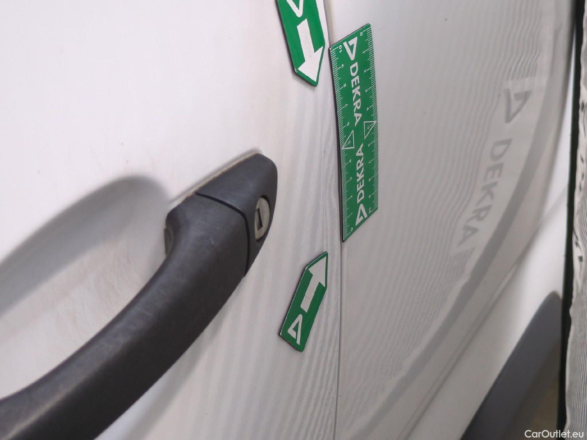  Citroen  Berlingo  Fourgon Club XL 950 1.5 BlueHDi 100CV BVM5 E6dT #46