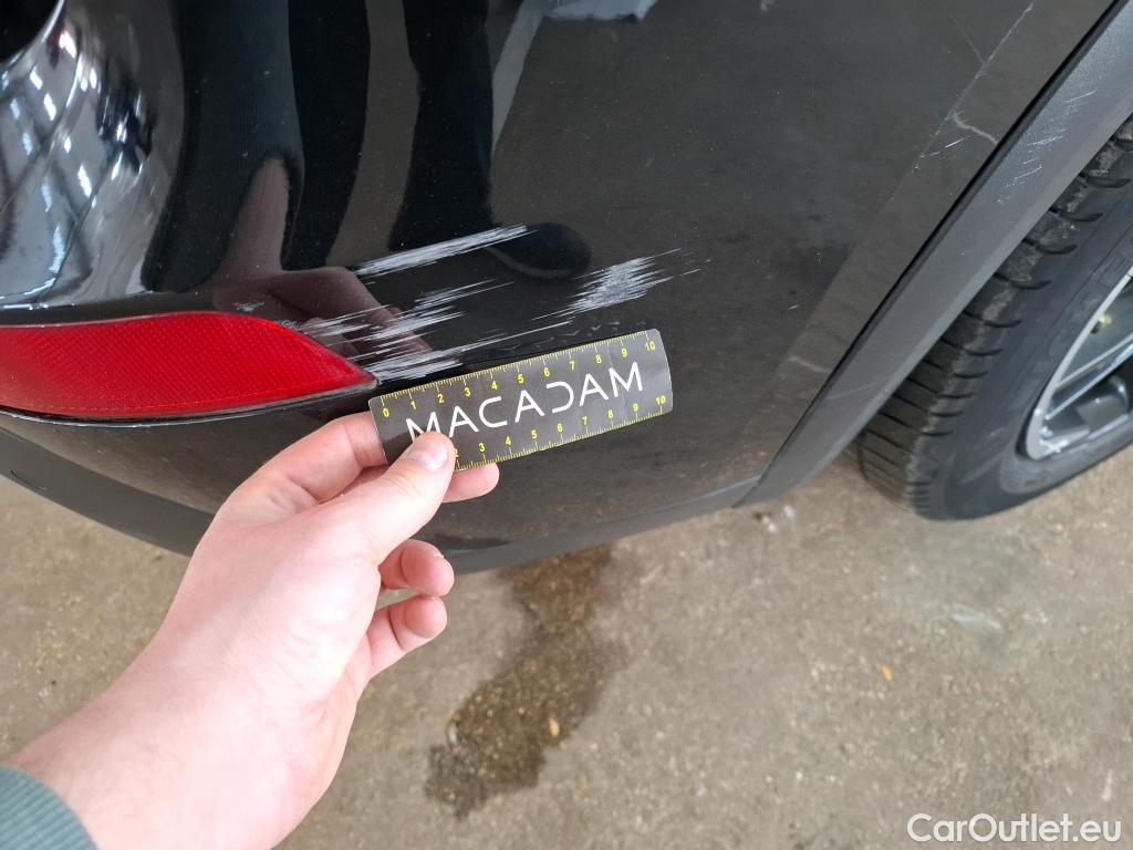  DS  DS7 DS DS 7 Crossback / 2017 / 5P / SUV E-TENSE 4x4 300 PERFORMANCE Line #30