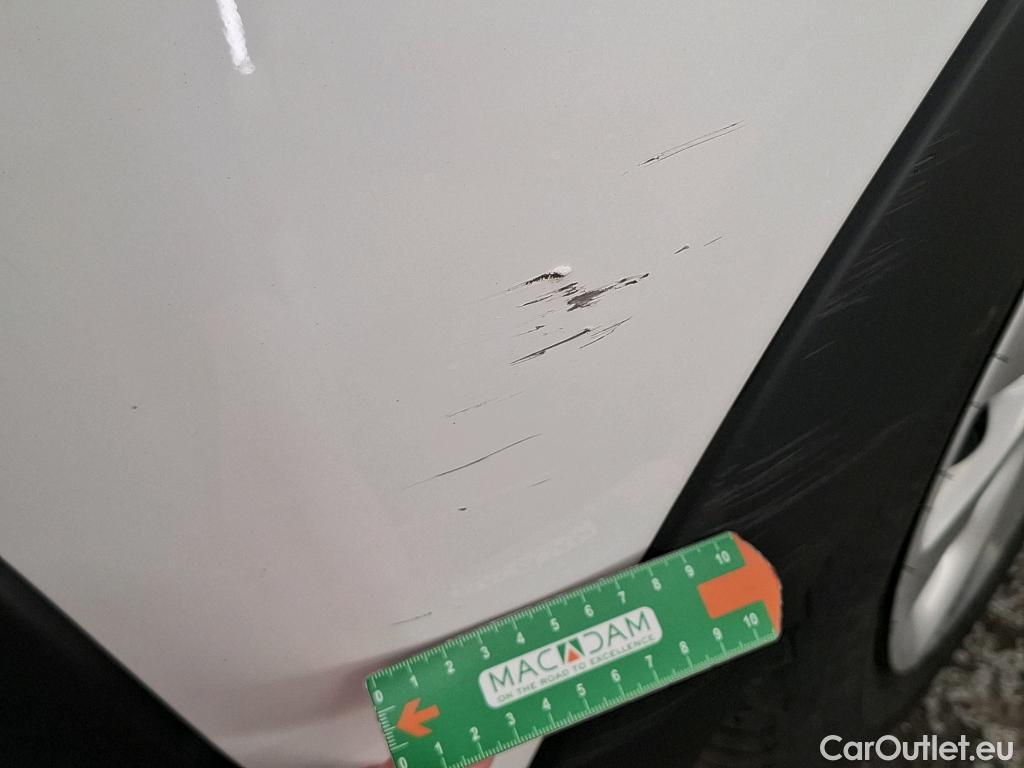  Citroen  C3  Société Feel 1.5 BlueHDI 100CV BVM6 E6dT #8