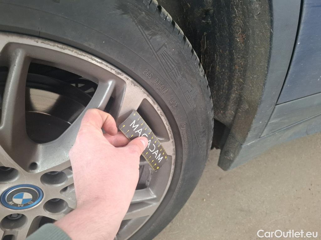  Bmw  X1 BMW  / 2019 / 5P / SUV xDrive25e Business Design BVA6 #25