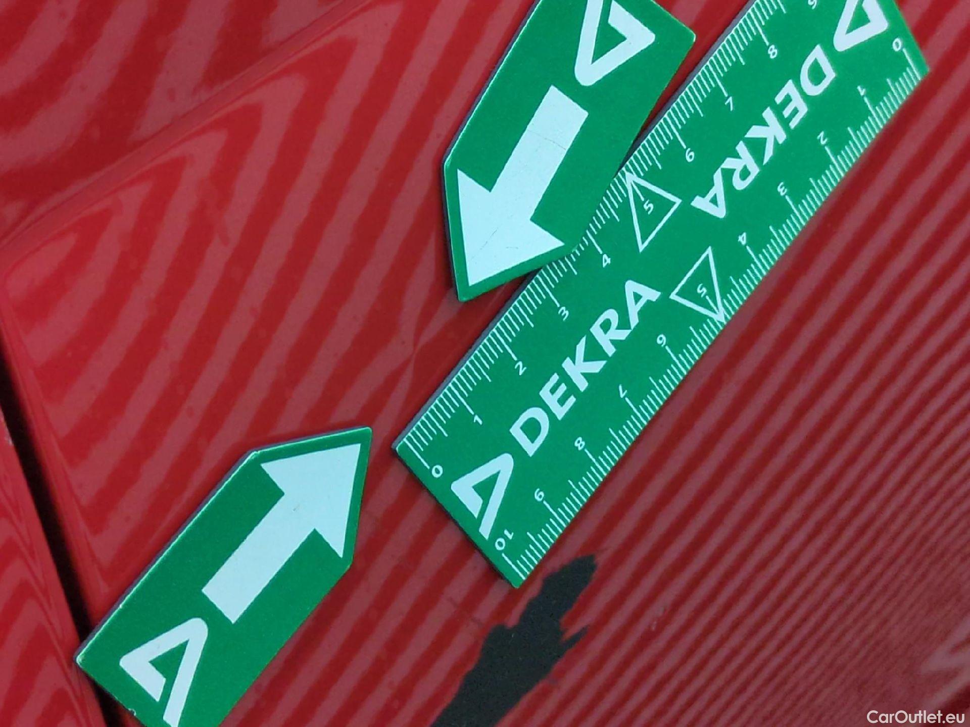  Hyundai  Tucson  / 2020 / 5P / SUV 1.6 T-GDI 150 iBVM HYBRID 48V CREATIVE #16