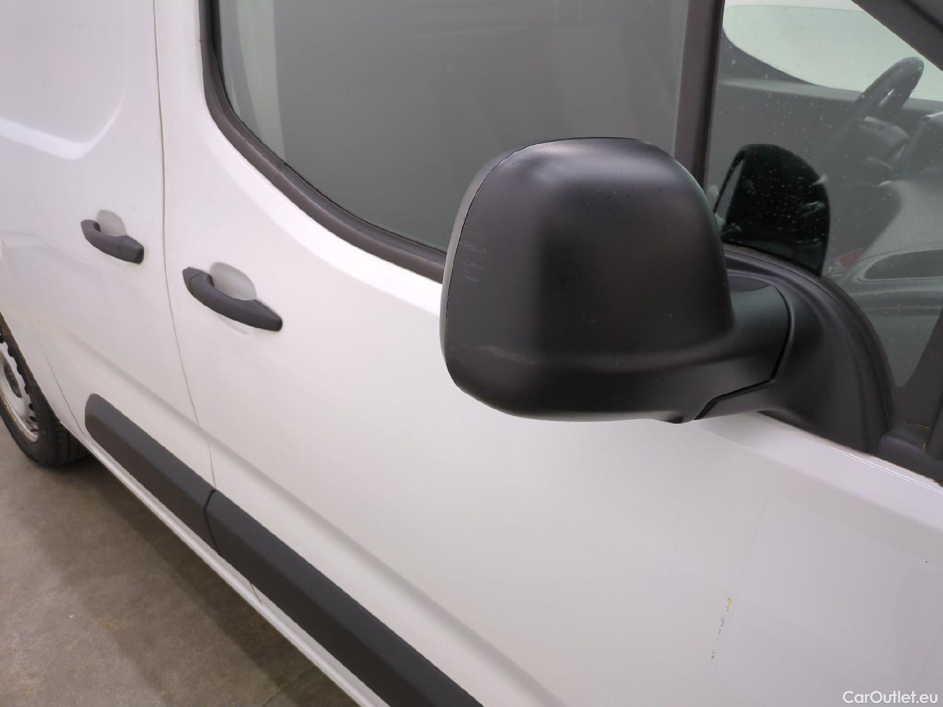  Citroen  Berlingo  Fourgon Club XL 950 1.5 BlueHDi 100CV BVM5 E6dT #33