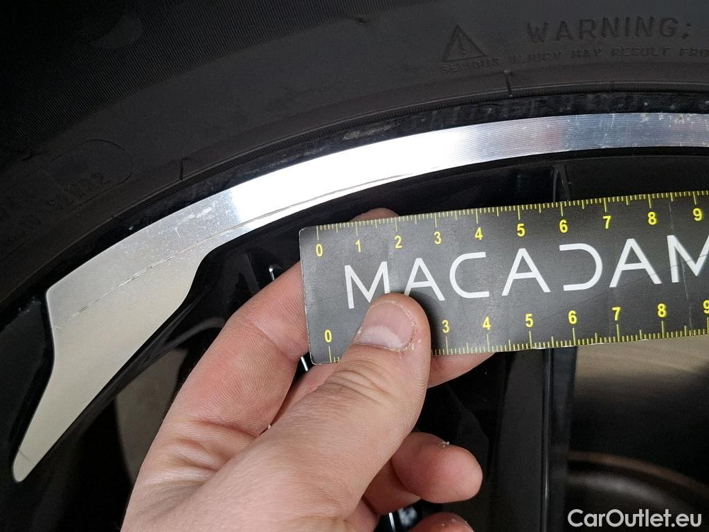  DS  DS7 DS DS 7 Crossback / 2017 / 5P / SUV E-TENSE 4x4 300 PERFORMANCE Line #53