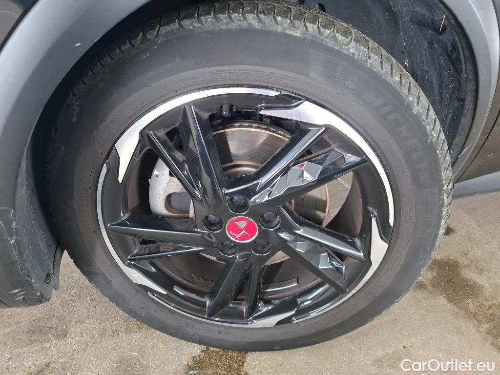  DS  DS7 DS DS 7 Crossback / 2017 / 5P / SUV E-TENSE 4x4 300 PERFORMANCE Line #51