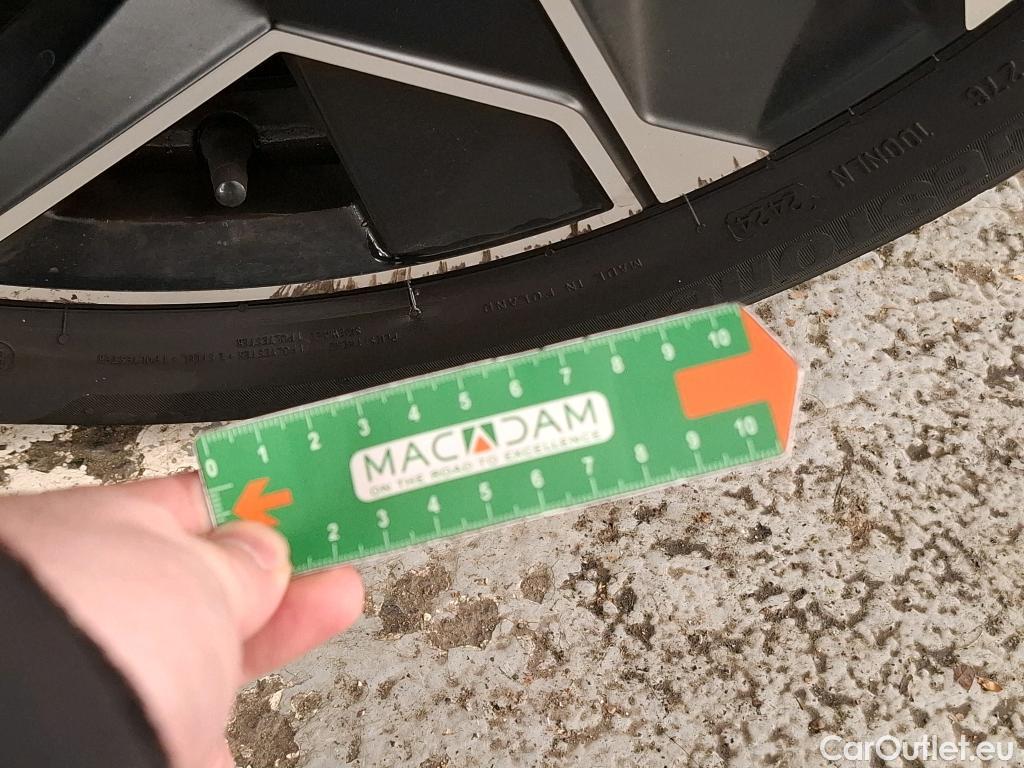  DS  DS4 4 Rivoli 1.6 PureTech 225CV BVA8 E6d #15