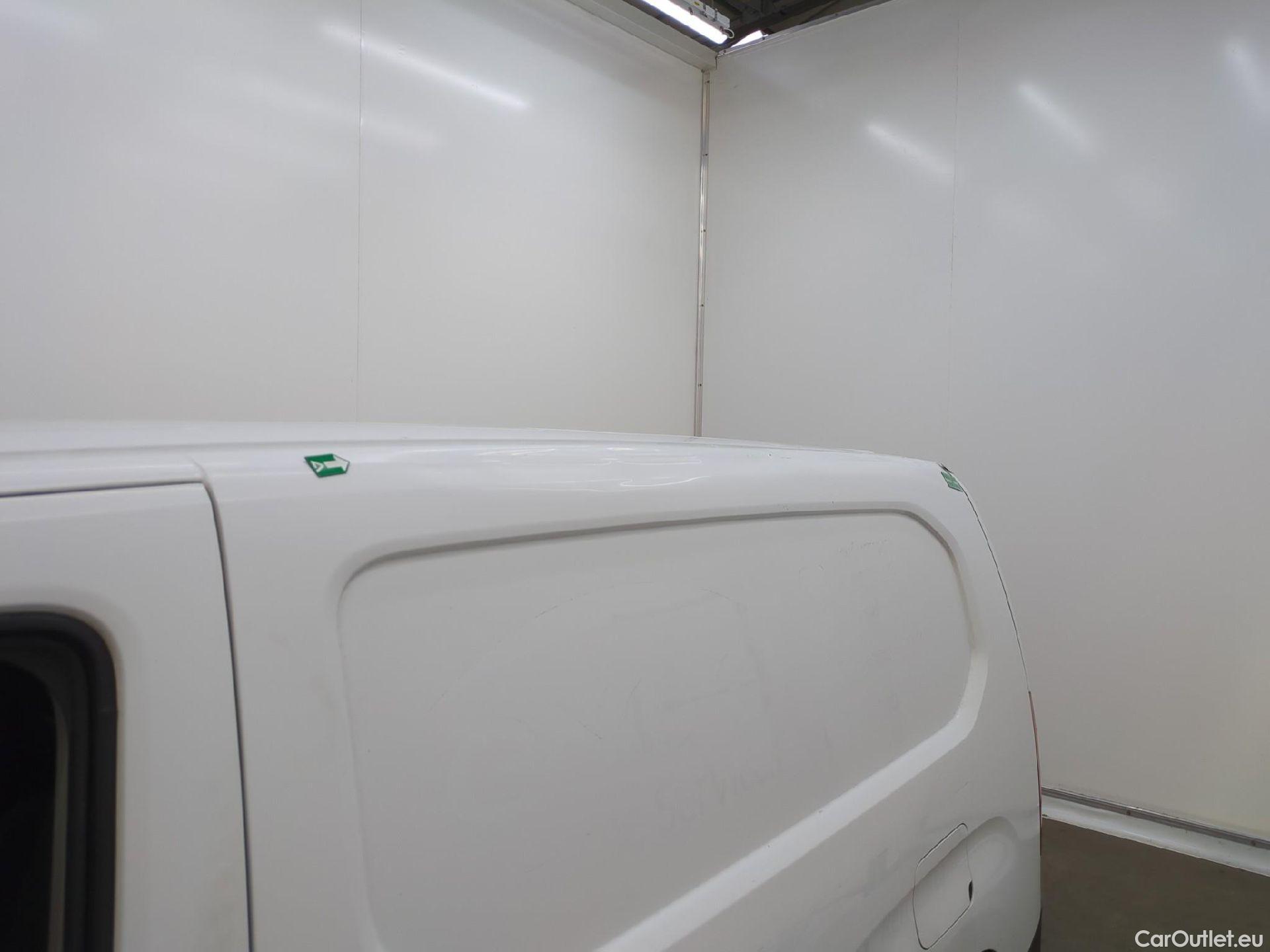  Citroen  Berlingo  Fourgon Club XL 950 1.5 BlueHDi 100CV BVM5 E6dT #30