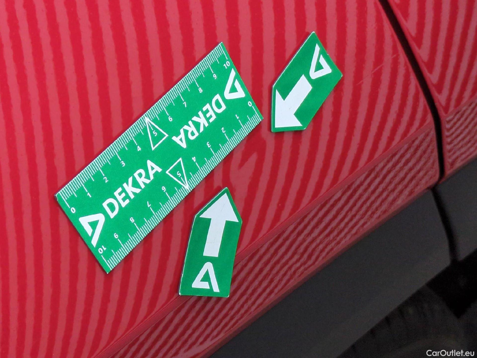  Hyundai  Tucson  / 2020 / 5P / SUV 1.6 T-GDI 150 iBVM HYBRID 48V CREATIVE #14