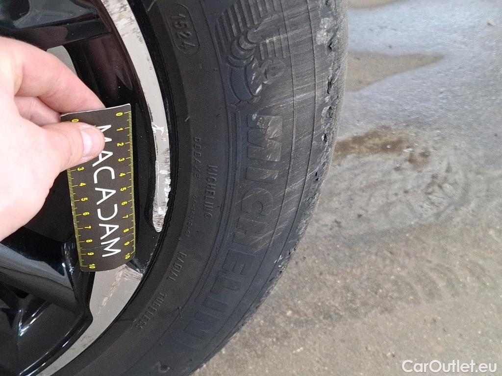  DS  DS7 DS DS 7 Crossback / 2017 / 5P / SUV E-TENSE 4x4 300 PERFORMANCE Line #78