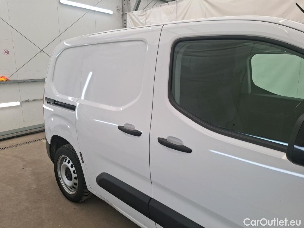  Citroen  Berlingo CITROEN  Van / 2018 / 4P / Fourgonnette Taille M 650kg BlueHDi 130 S&S EAT8 #14