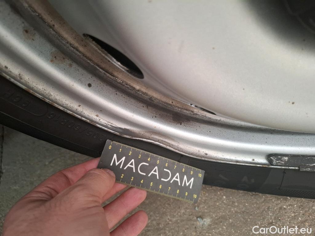  Citroen  Berlingo CITROEN  Van / 2018 / 4P / Fourgonnette Taille M 650kg BlueHDi 130 S&S EAT8 #37