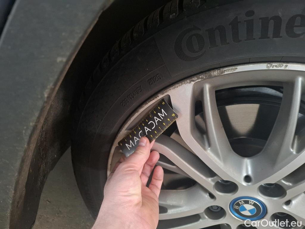  Bmw  X1 BMW  / 2019 / 5P / SUV xDrive25e Business Design BVA6 #28