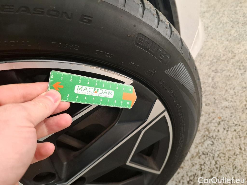  DS  DS4 4 Rivoli 1.6 PureTech 225CV BVA8 E6d #14