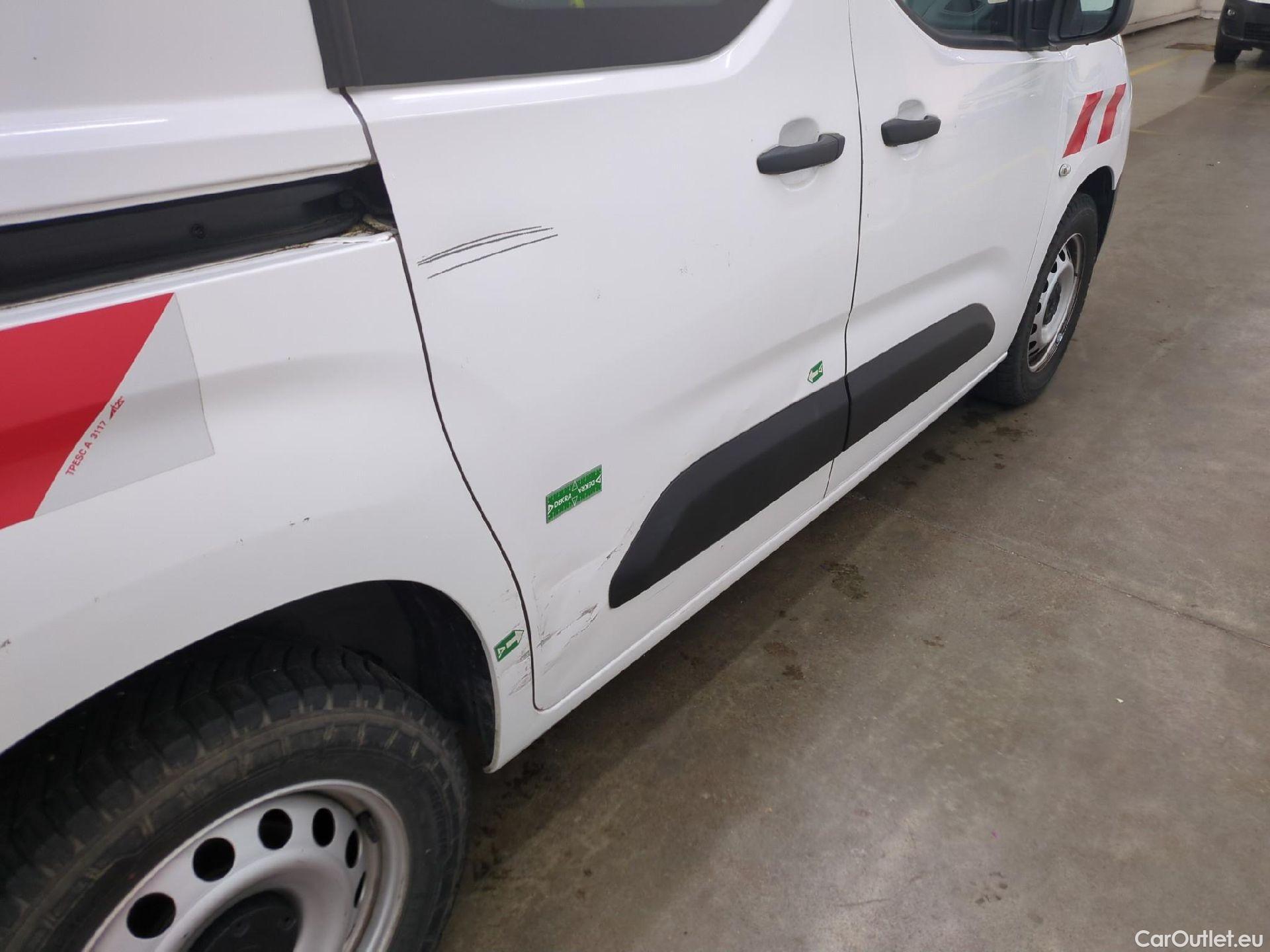  Citroen  Berlingo  Fourgon Worker M 1000 1.5 BlueHDi 130CV BVA8 E6dT #29