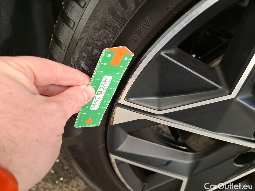  DS  DS4 4 Rivoli 1.6 PureTech 225CV BVA8 E6d #10