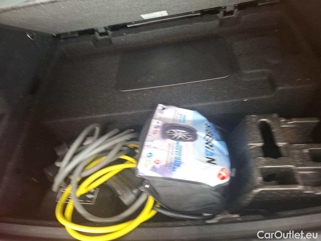  Bmw  X1 BMW  / 2019 / 5P / SUV xDrive25e Business Design BVA6 #31