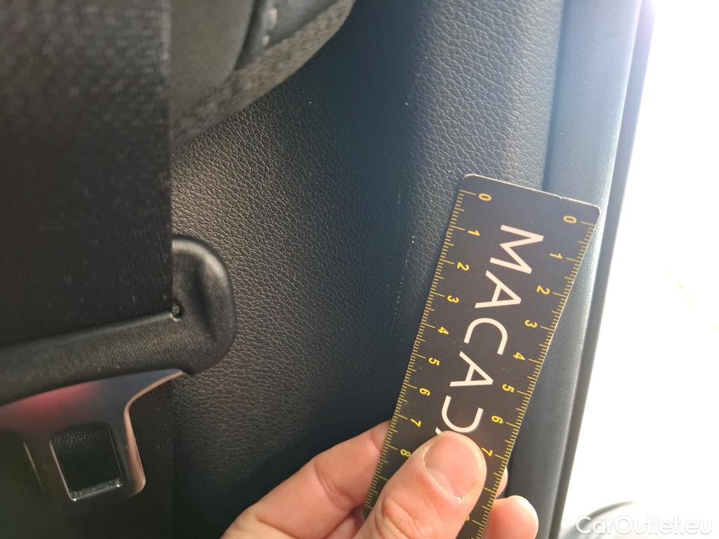  KIA  Sportage KIA  / 2021 / 5P / SUV 1.6 T-GDI 265 PHEV AUTO 4WD DESIGN #2