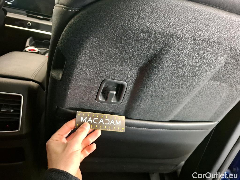  KIA  Sportage KIA  / 2021 / 5P / SUV 1.6 T-GDI 265 PHEV AUTO 4WD DESIGN #22