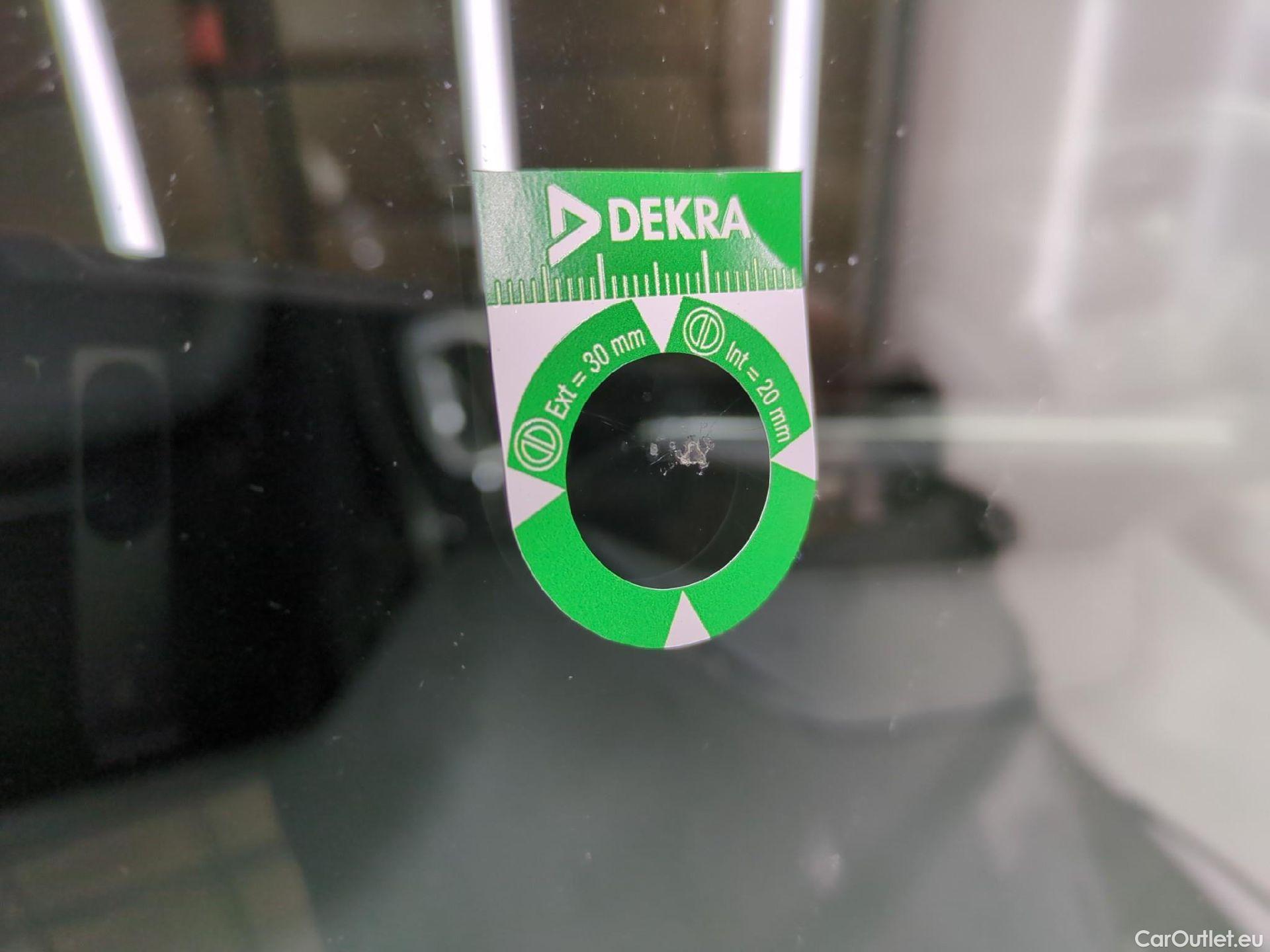  Peugeot  208  (e-) Active Business 50kWh BVA #11