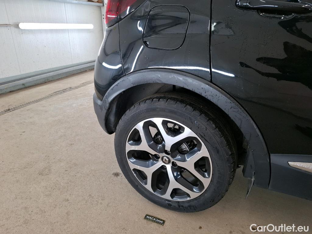  Renault  Captur  Intens 0.9 TCe 90CV BVM5 E6 #14