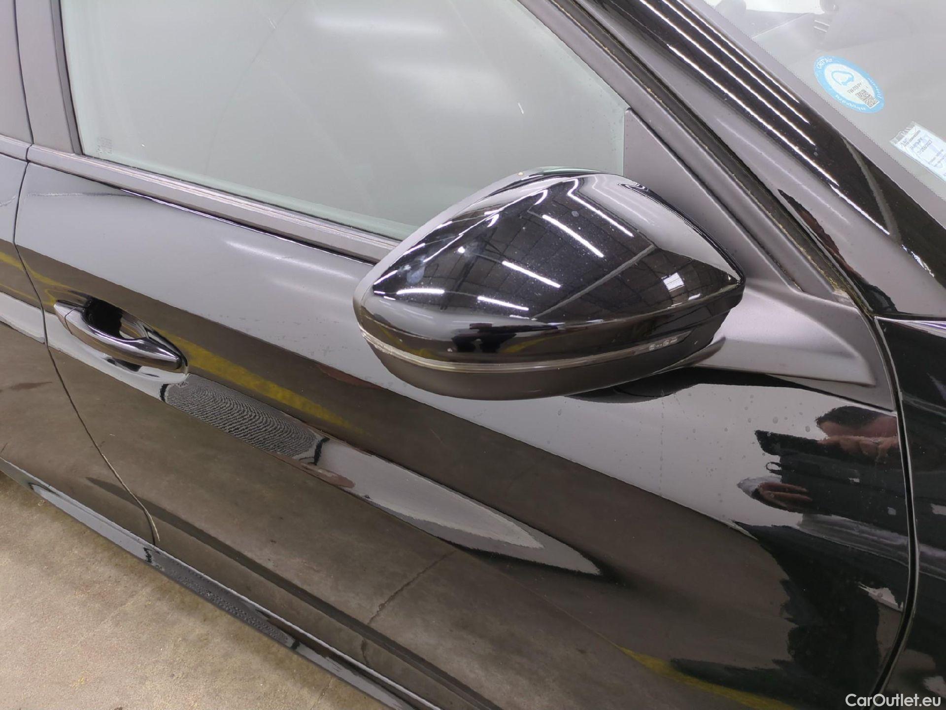  Peugeot  208  (e-) Active Business 50kWh BVA #24