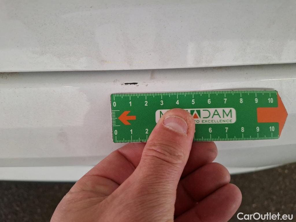  Renault  Clio  V Business 1.6 E-TECH Hybrid 140CV BVA6 E6d #32