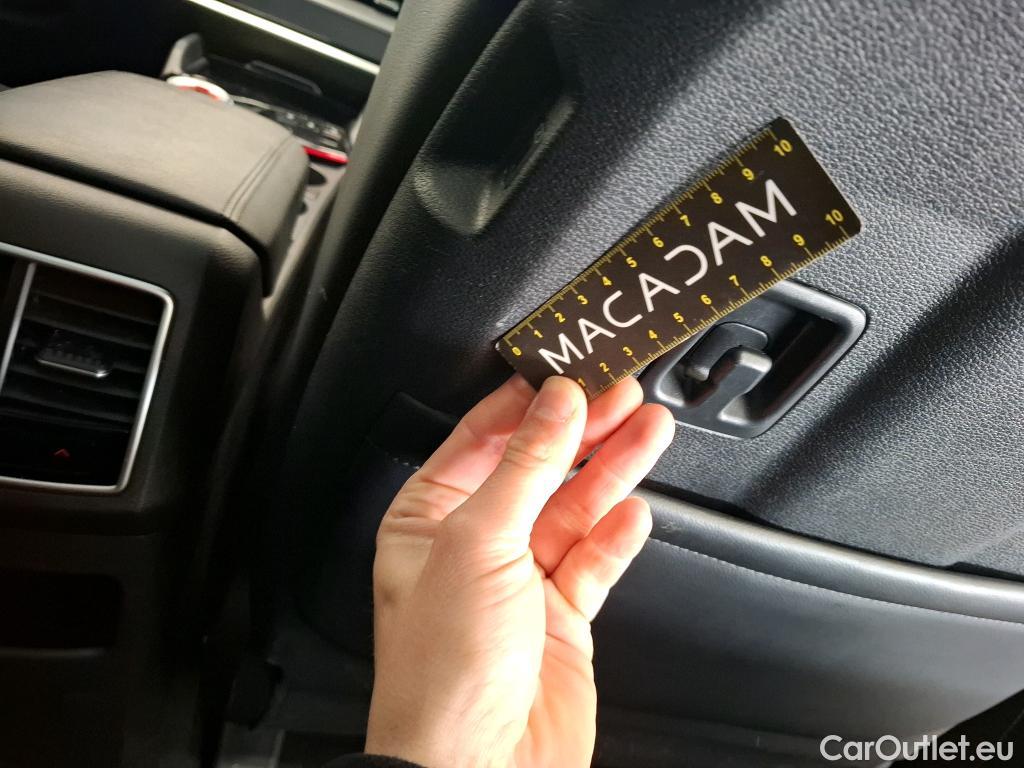  KIA  Sportage KIA  / 2021 / 5P / SUV 1.6 T-GDI 265 PHEV AUTO 4WD DESIGN #23