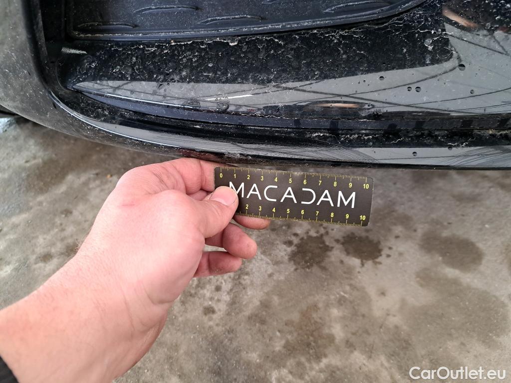  Mercedes  A-Klasse MERCEDES-BENZ Classe A Compact / 2018 / 5P / Berline A 200 AMG Line 7G-DCT #7