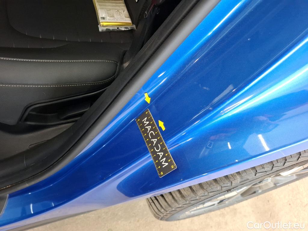  KIA  Sportage KIA  / 2021 / 5P / SUV 1.6 T-GDI 265 PHEV AUTO 4WD DESIGN #8