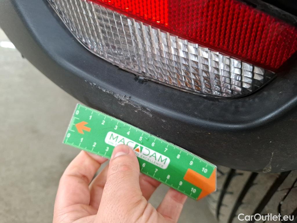  Renault  Captur  Intens 0.9 TCe 90CV BVM5 E6 #51