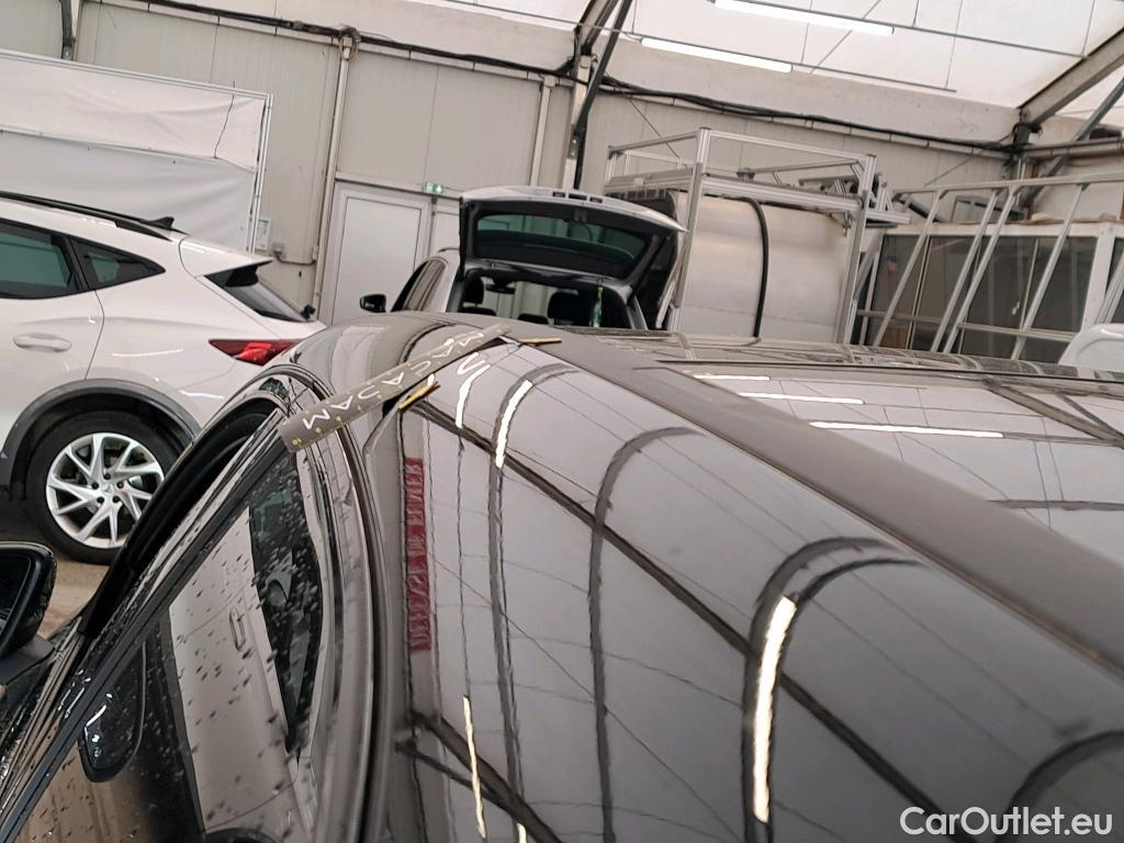  Mercedes  A-Klasse MERCEDES-BENZ Classe A Compact / 2018 / 5P / Berline A 200 AMG Line 7G-DCT #15