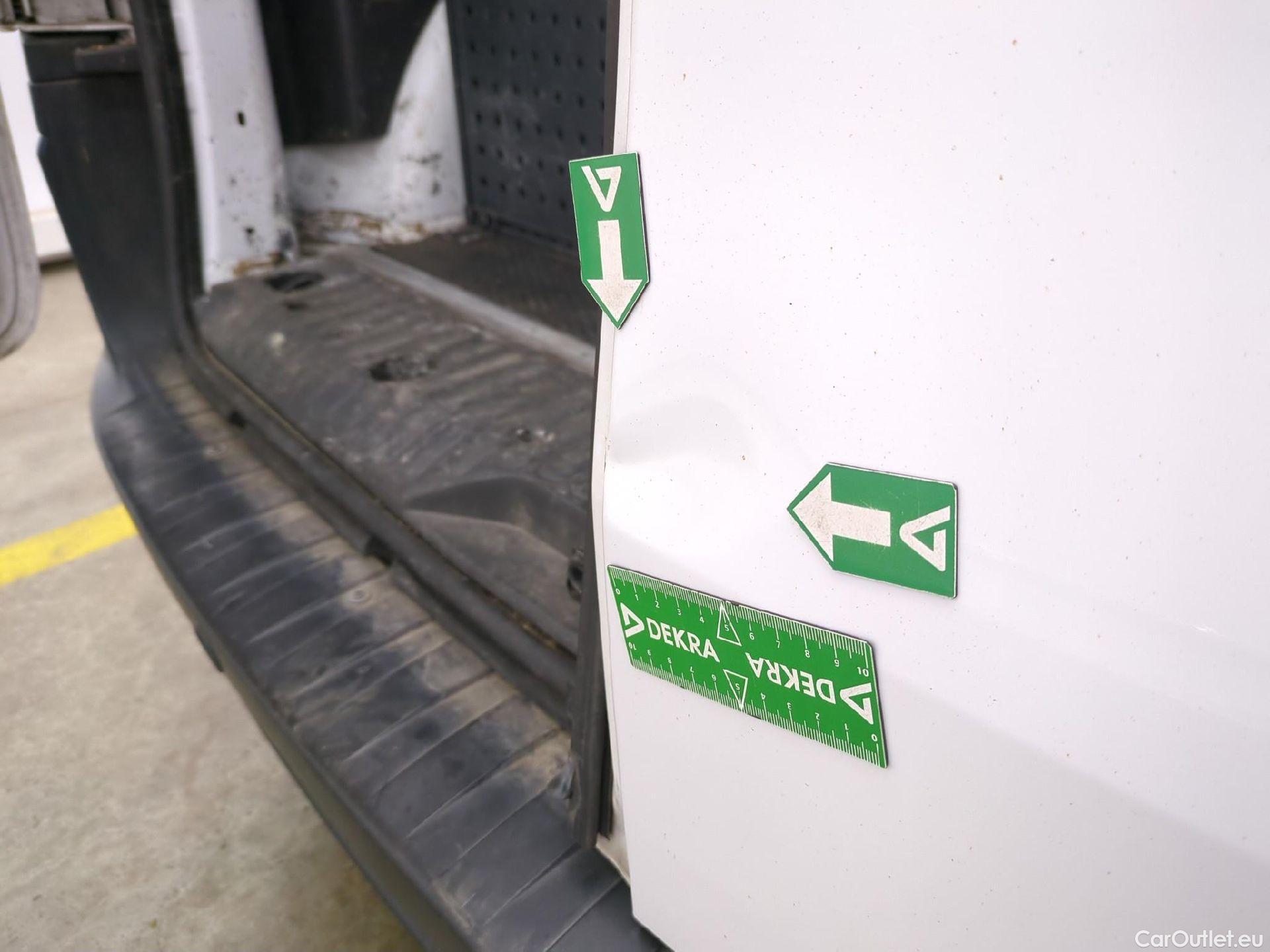  Renault  Kangoo  Express Maxi Extra (Série Spéciale) 1.5 #40