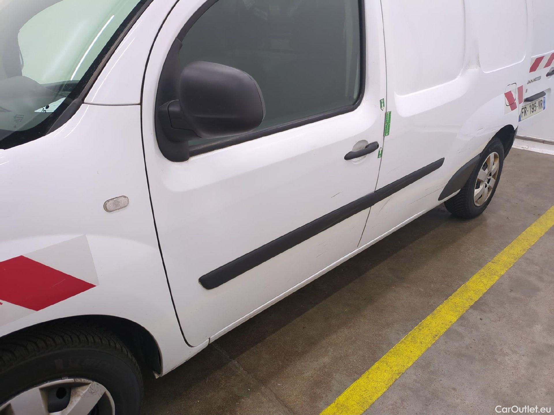  Renault  Kangoo  Express Maxi Extra (Série Spéciale) 1.5 #29
