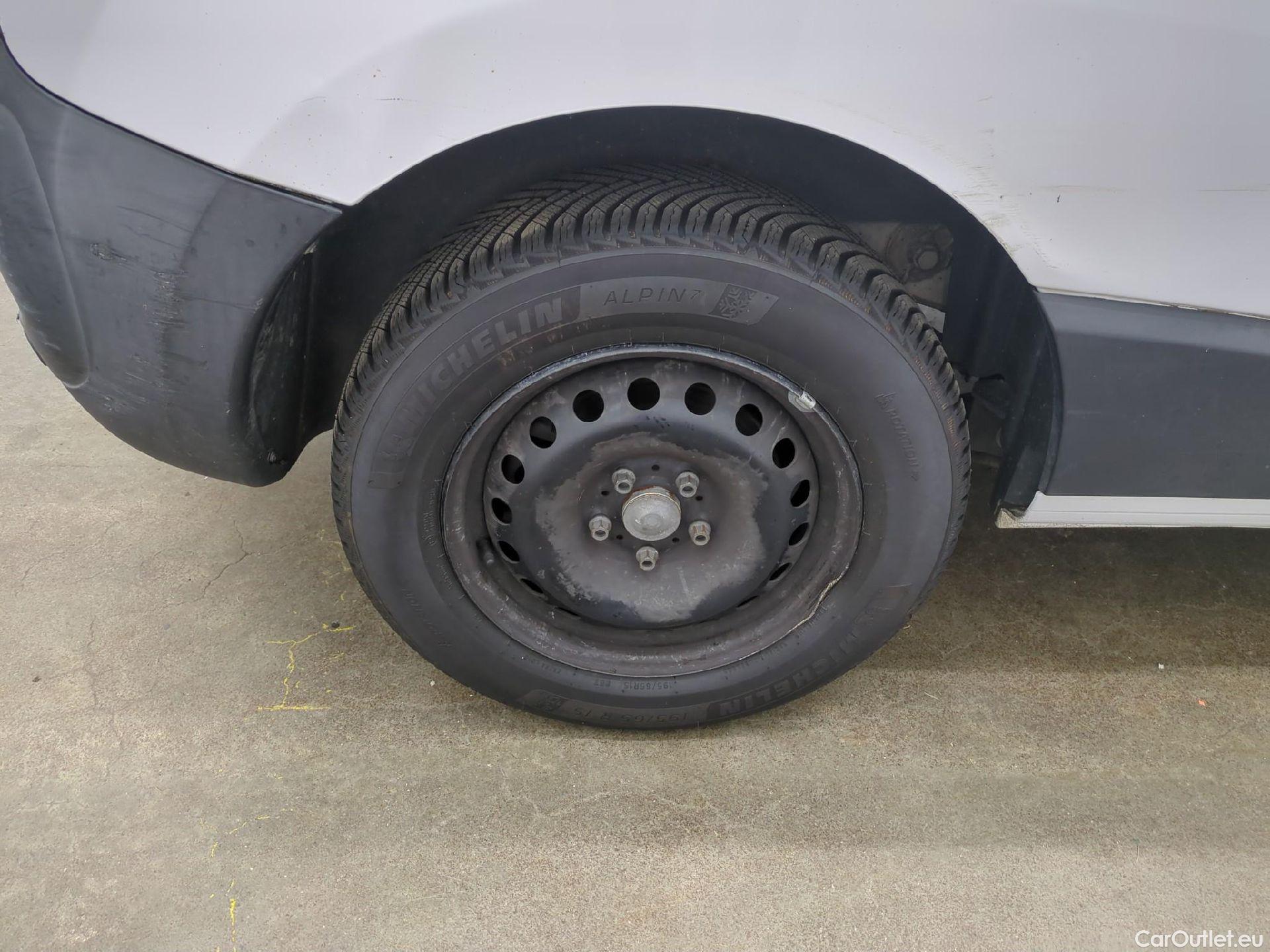  Renault  Kangoo  Express Maxi Extra (Série Spéciale) 1.5 #11