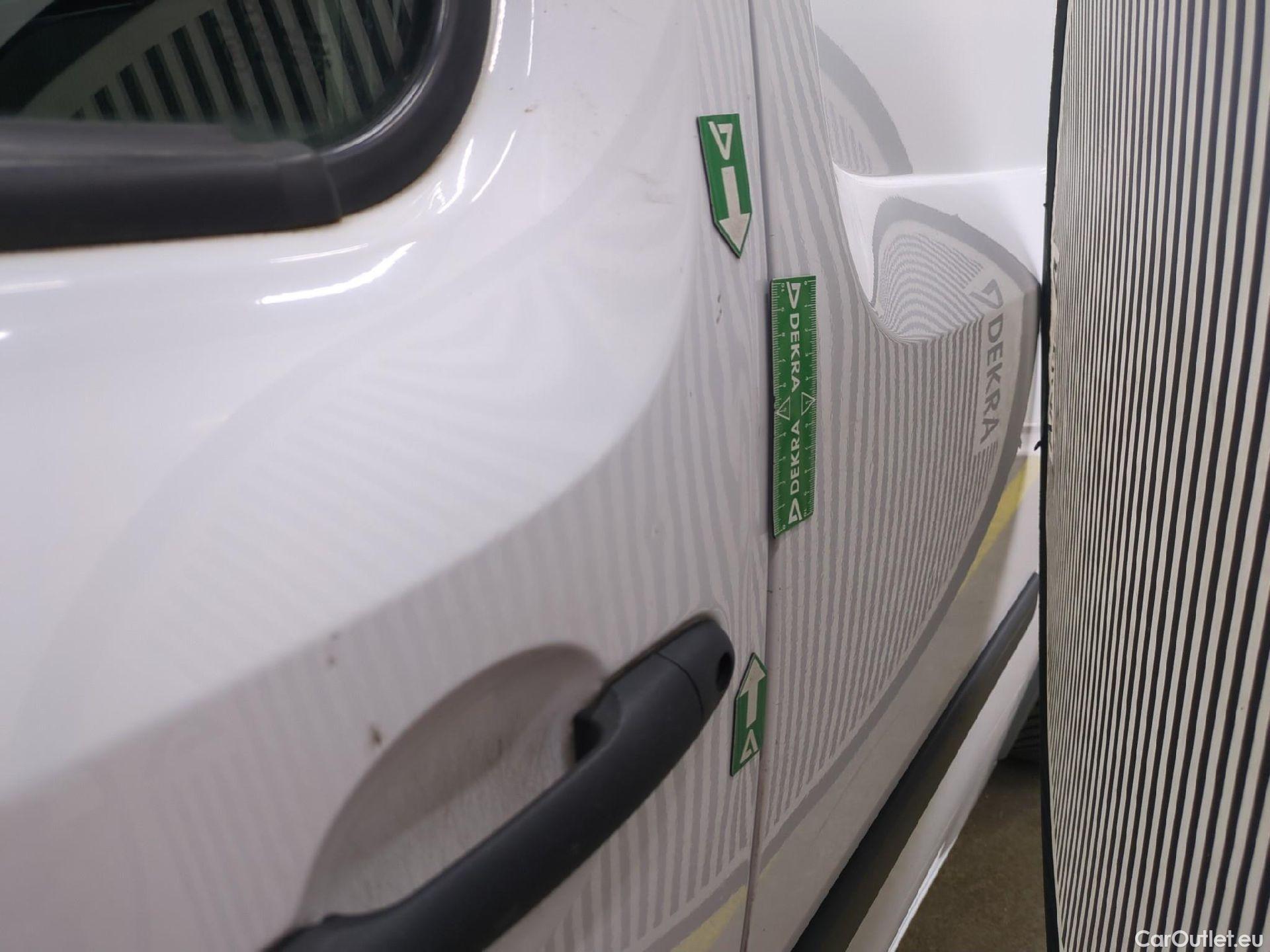  Renault  Kangoo  Express Maxi Extra (Série Spéciale) 1.5 #27