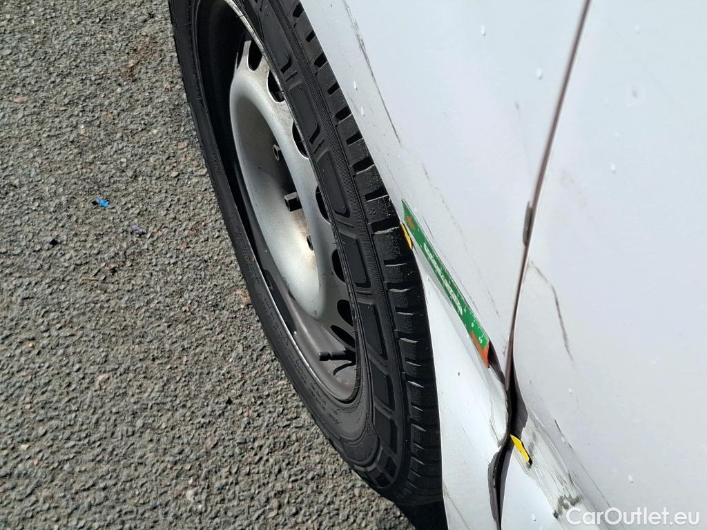  Citroen  Jumpy  Fourgon Club M 2.0 BlueHDi 120CV BVM6 E6dT #13