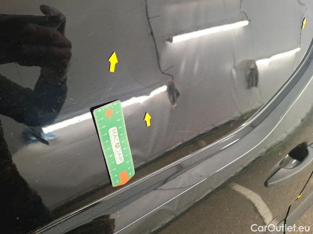  Citroen  Berlingo  Fourgon Club M 1000 1.5 BlueHDi 130CV BVA8 E6dT #37