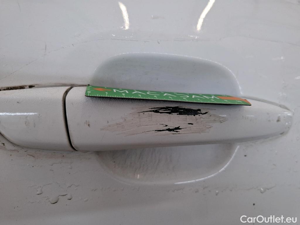  Citroen  C3  Société Feel 1.5 BlueHDI 100CV BVM5 E6dT #38