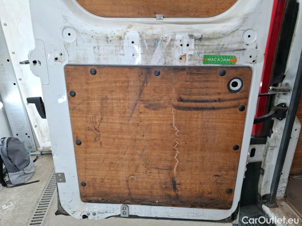  Citroen  Jumper  Fourgon Grand Volume 33 L2H2 Driver BlueHDi 140 Start&Stop 140CV BVM6 #37