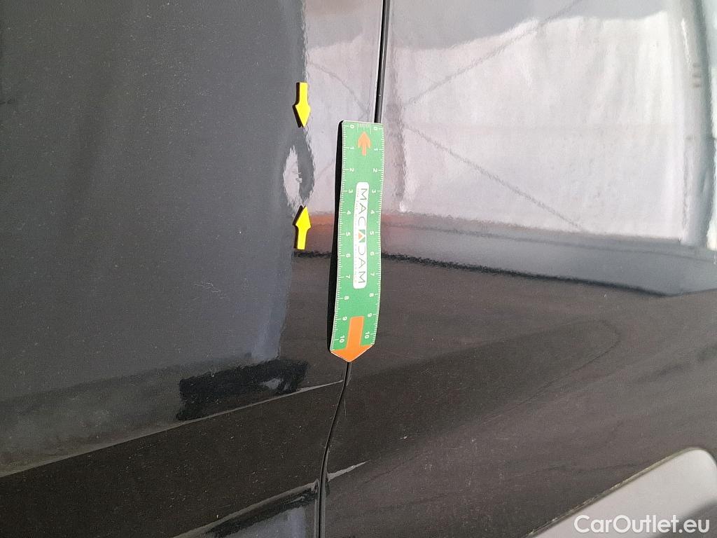  Citroen  Berlingo  Fourgon Club M 1000 1.5 BlueHDi 130CV BVA8 E6dT #69